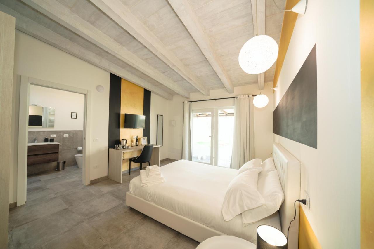 カステルヌオーヴォ・デル・ガルダ Mincio Relais Bed & Breakfast エクステリア 写真