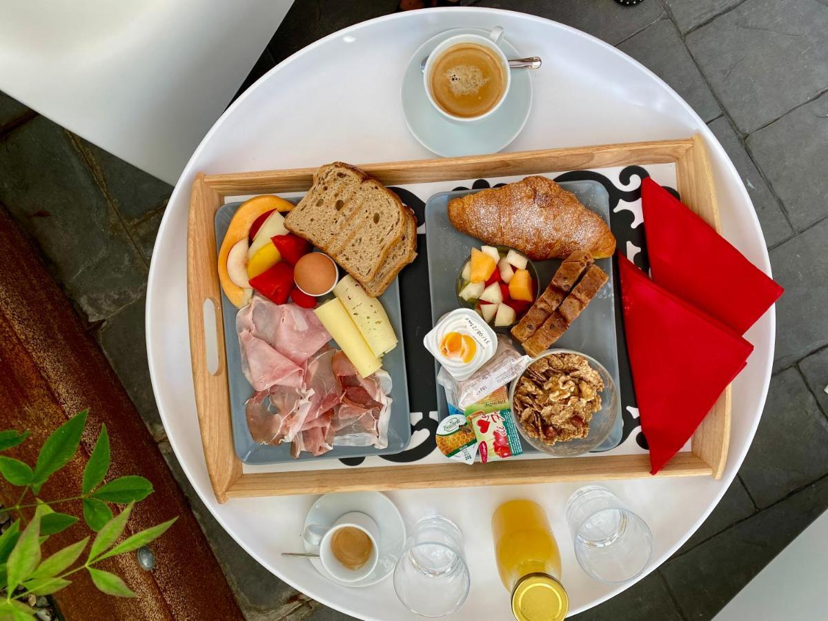 カステルヌオーヴォ・デル・ガルダ Mincio Relais Bed & Breakfast エクステリア 写真